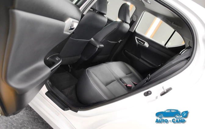 Lexus CT cena 54950 przebieg: 200000, rok produkcji 2012 z Kowary małe 352